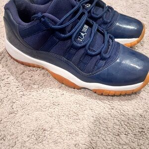 Air Jordan 11 Retro Low GS 'Navy Gum'